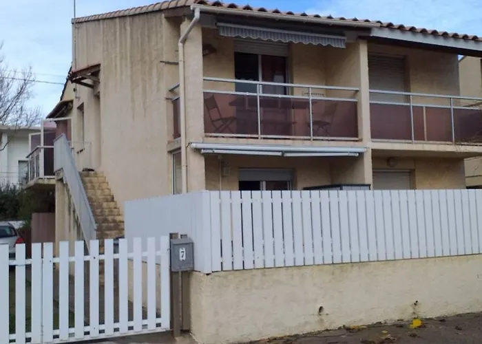 Pres De La Avec Balcon Et Parking, Ideal Pour 6 Personnes - Fr-1-387-154 Марсейан
