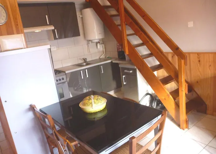 Апартаменты Pres De La Avec Balcon Et Parking, Ideal Pour 6 Personnes - Fr-1-387-154